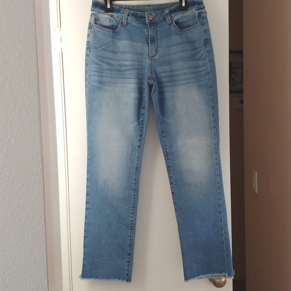 a.n.a Denim - A.n.a jean pants straight size 10 fringe crop light wash